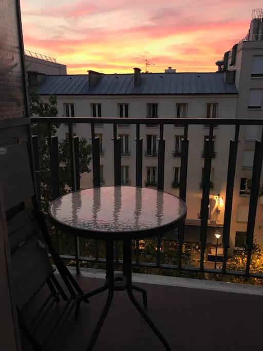 Elegant Et Lumineux A 500 M Paris Expo Porte De Versailles Apartment Issy-les-Moulineaux
